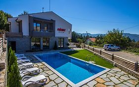 Family Hotel Friends Villa